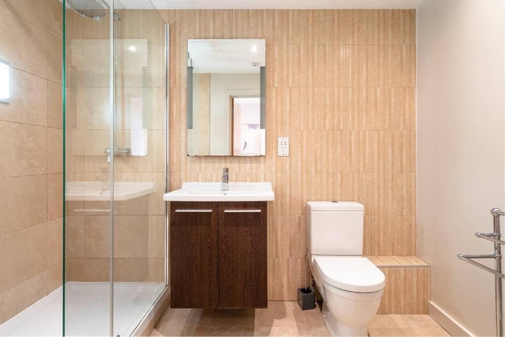 Stunning 2 Bedroom Apartment In Converted Chapel 巴斯 外观 照片